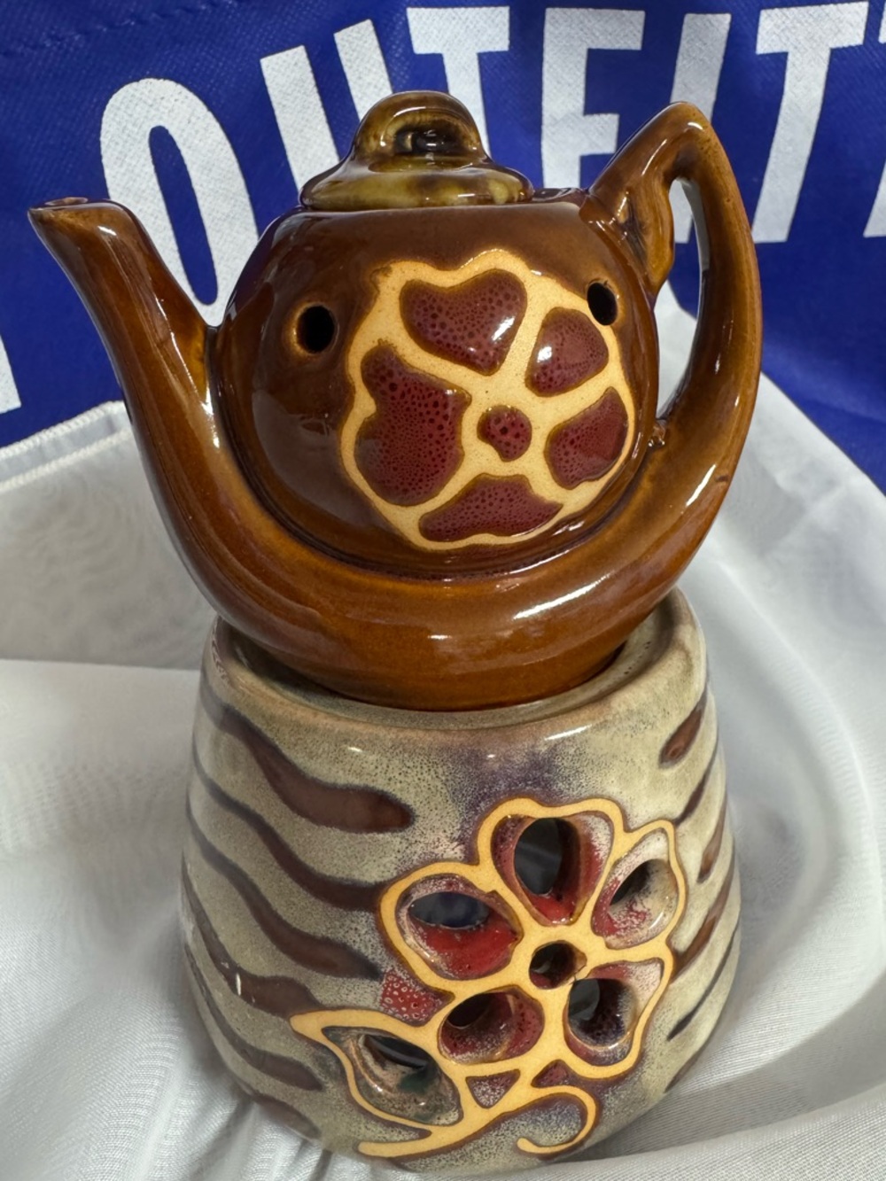 Artistic Ceramic Teapot Incense Burner/ Tea light candle holder — NWT
